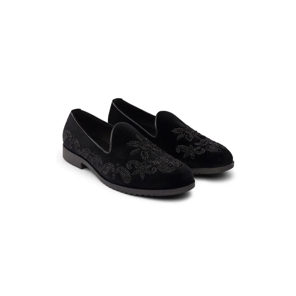 Mandawa Velvet Threadwork Ethnic Loafer for Men - Embroidered Slip-On Wedding Shoes