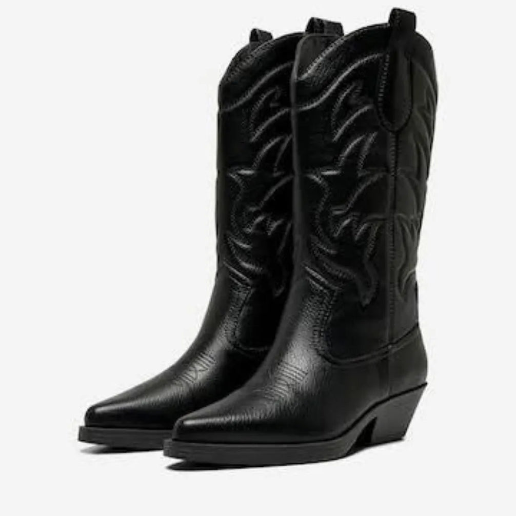 Menard Embossed Pointed Cowboy Boot for Men - Western Leather Boots
