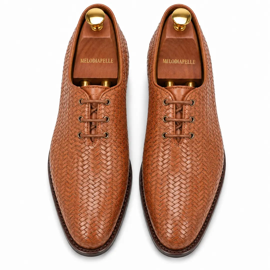 Morrigan Full-Woven Oxford // Mahogany Burgundy
