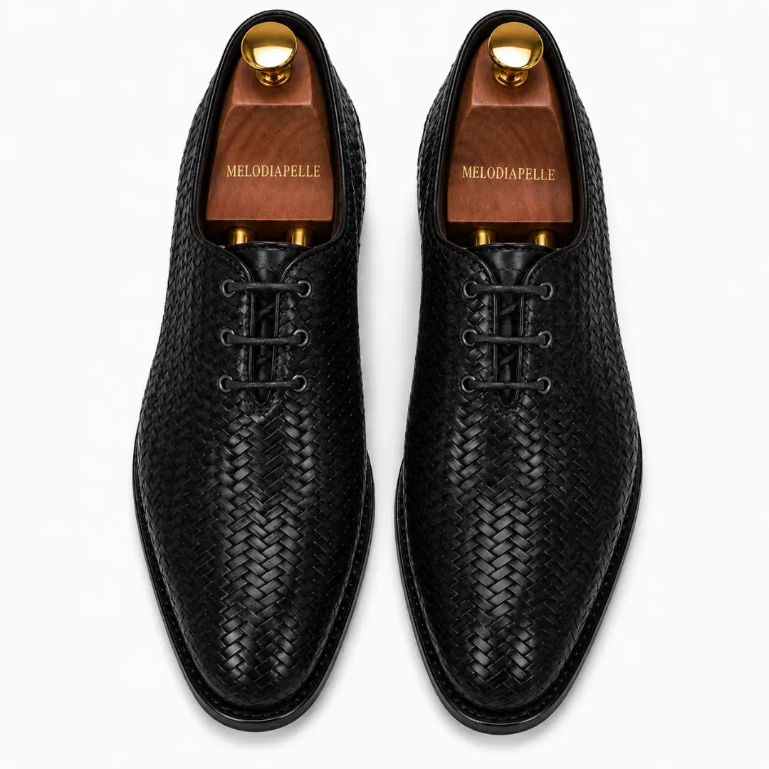 Morrigan Full-Woven Oxford // Mahogany Burgundy