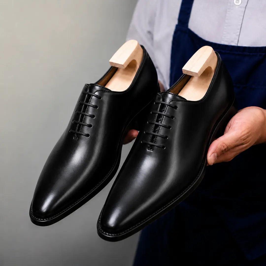 Meta Wholecut Oxford // Midnight Navy