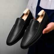 Montoya Driving Loafer On hand