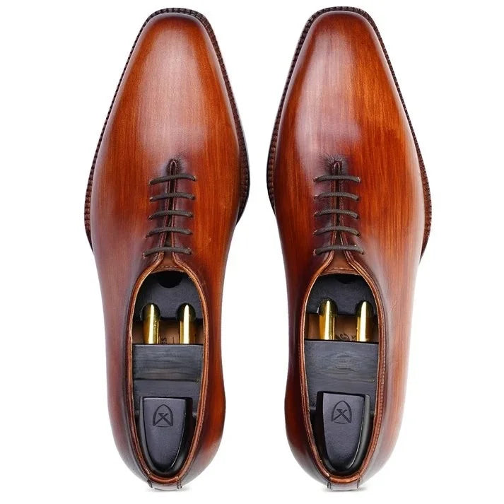 Manciano Streaked Chisel-Toe Wholecut Oxford for Men - Hand-Burnished Leather Oxford Shoes
