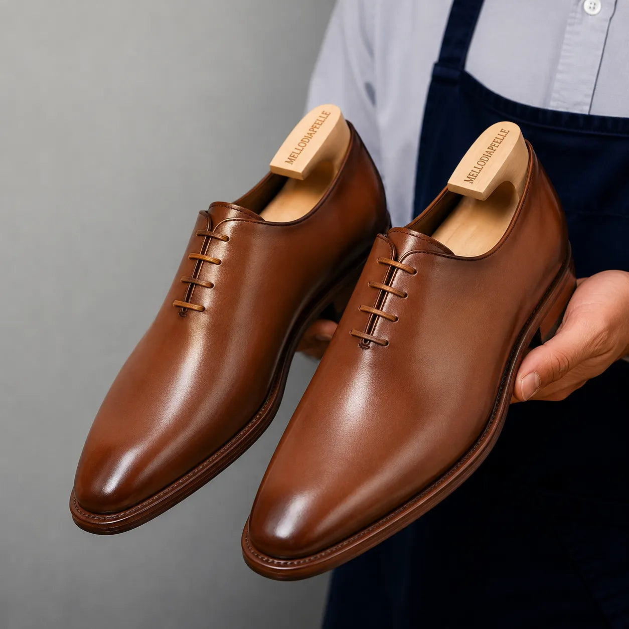 Meta Wholecut Oxford // Cognac Tan
