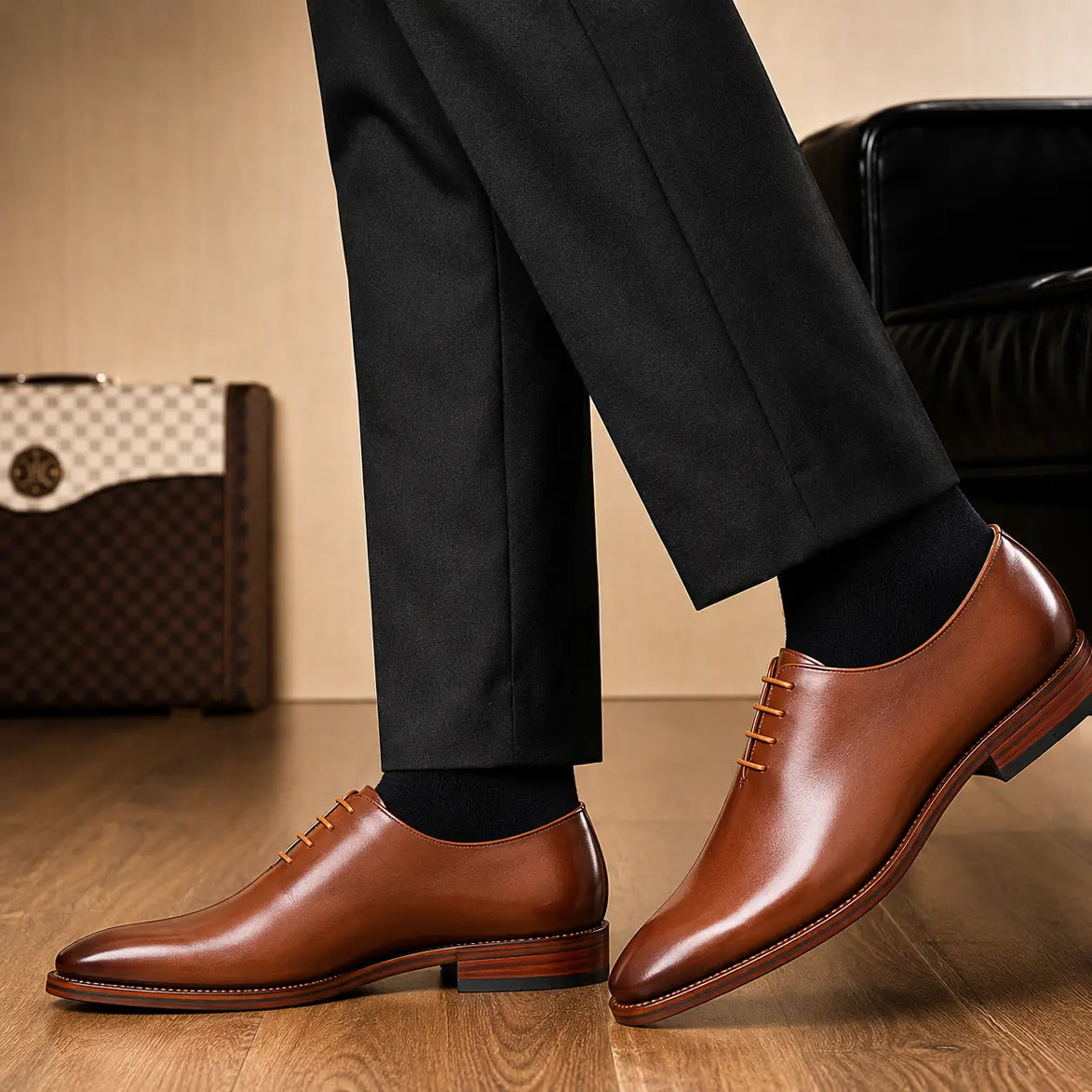 Meta Wholecut Oxford // Cognac Tan