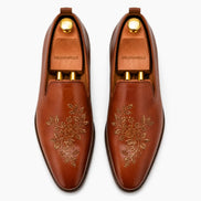 Melodiapelle Maestro Embroidered Opera Loafer in cognac tan leather with embroidered detailing, pair top-down view, handcrafted in Agra