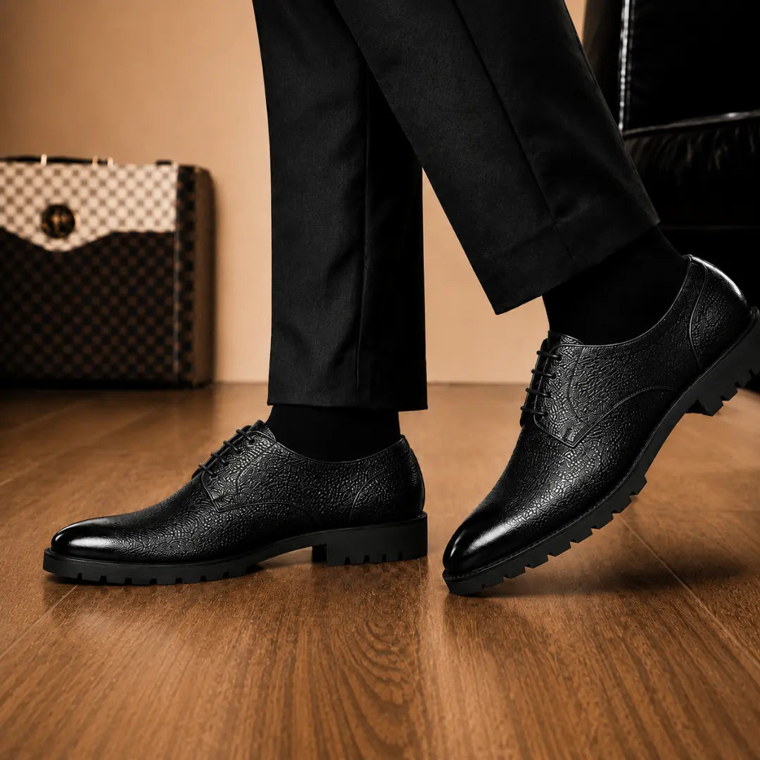Melodiapelle Magnum Derby Shoe in black leather worn with formal trousers, on-feet shot