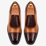 Melodiapelle Maiden Oxford Shoes in tan and dark brown leather, pair top-down view, handcrafted in Agra