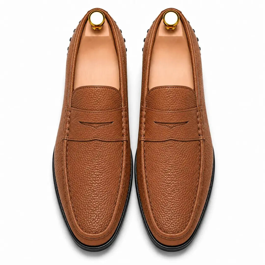 Melodiapelle Manhattan Loafer in rust tan leather, pair top-down view, handcrafted in Agra