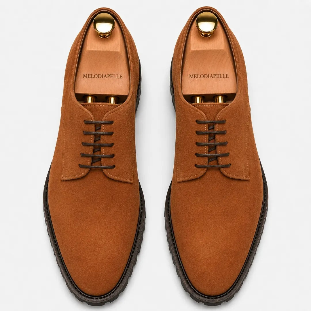 Melodiapelle Mansfield Classy Derby in rust tan suede, pair top-down view, handcrafted in Agra