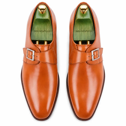 Melodiapelle Mapple Monkstrap in tan leather, pair top-down view, handcrafted in Agra