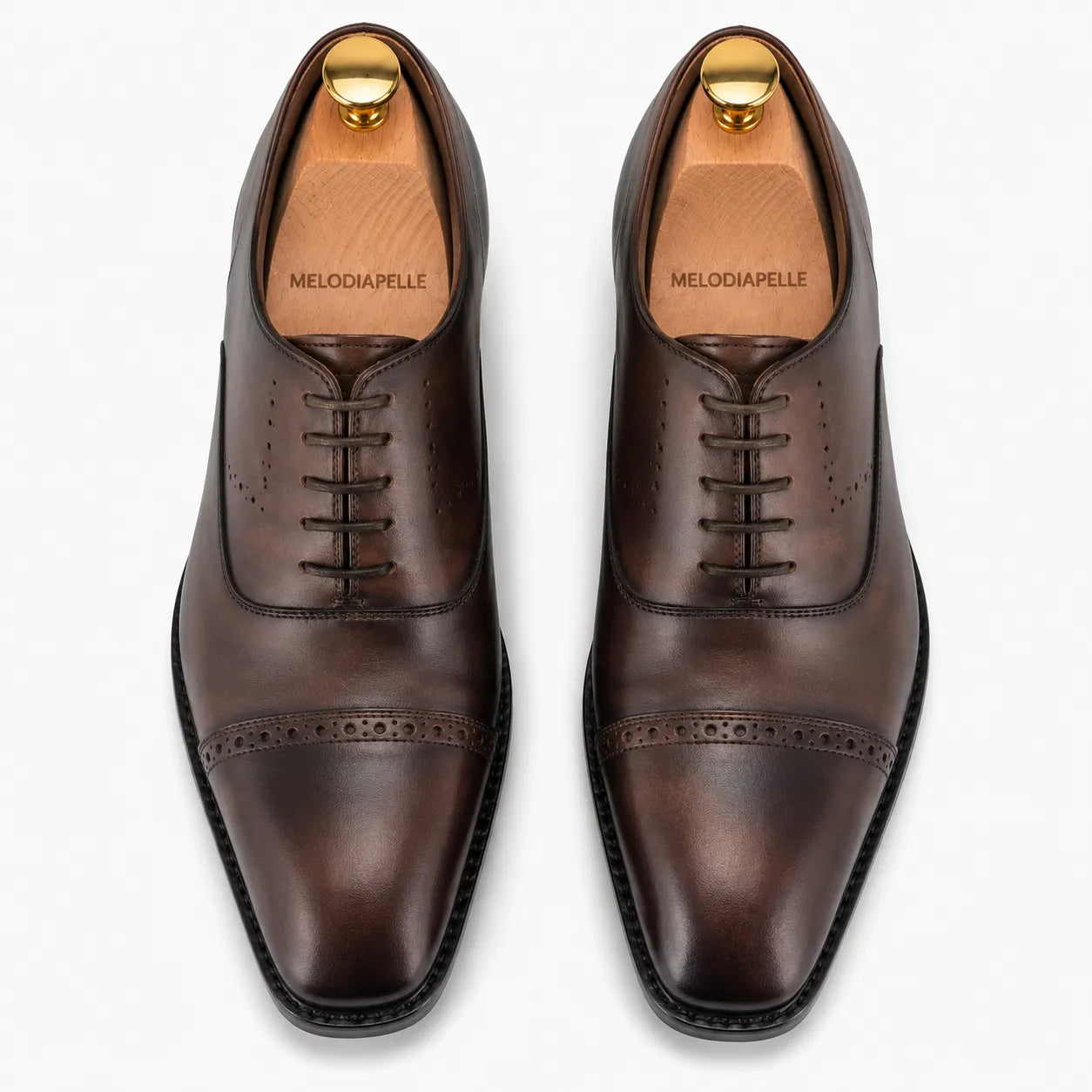 Melodiapelle Marcello Semi-Brogue Oxford in chocolate brown leather, pair top-down view, handcrafted in Agra
