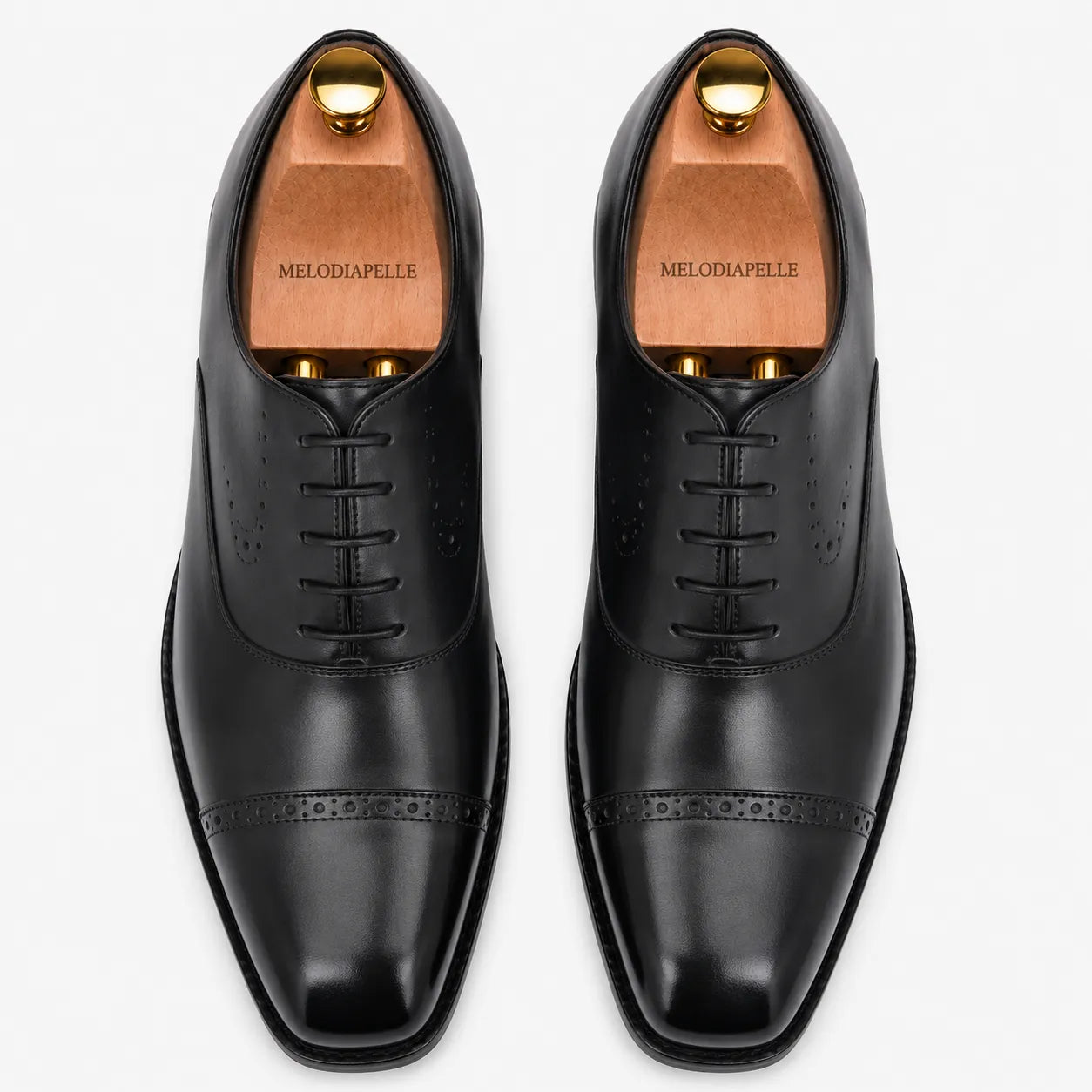 Melodiapelle Marcello Semi-Brogue Oxford in nero black leather, pair top-down view, handcrafted in Agra