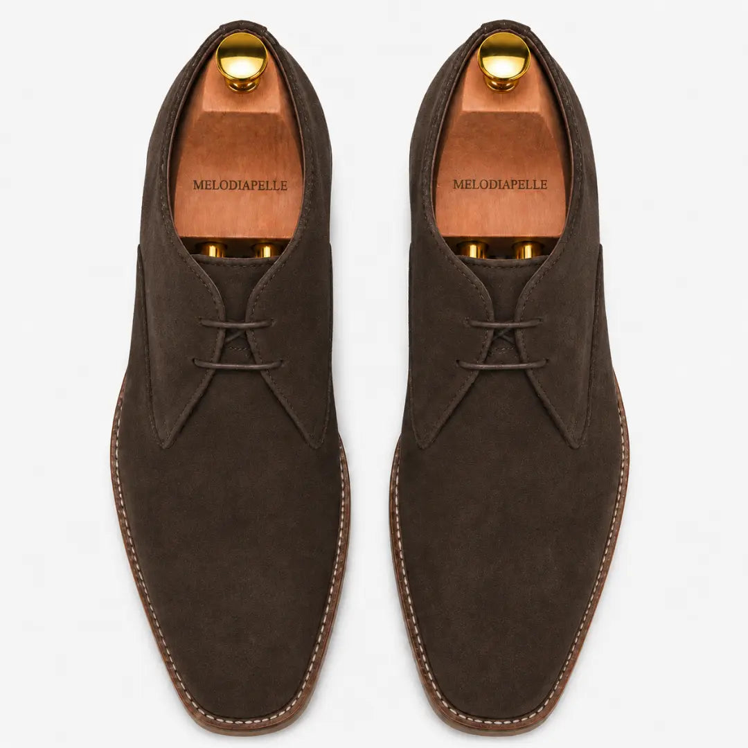 Melodiapelle Maringa Suede Chukka Boot in dark brown suede, pair top-down view, handcrafted in Agra