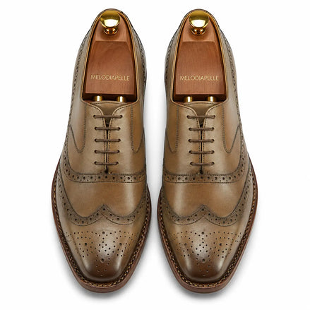 Melodiapelle Marshfield Wingtip Brogue Oxford in olive khaki leather, pair top-down view, handcrafted in Agra