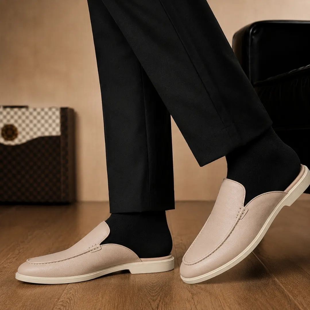 Melodiapelle Massimo Mule in cream beige leather worn with trousers, on-feet shot