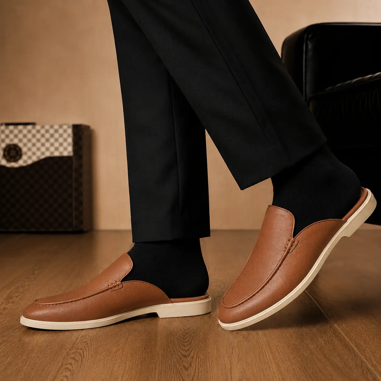 Melodiapelle Massimo Mule in tan leather worn with trousers, on-feet shot