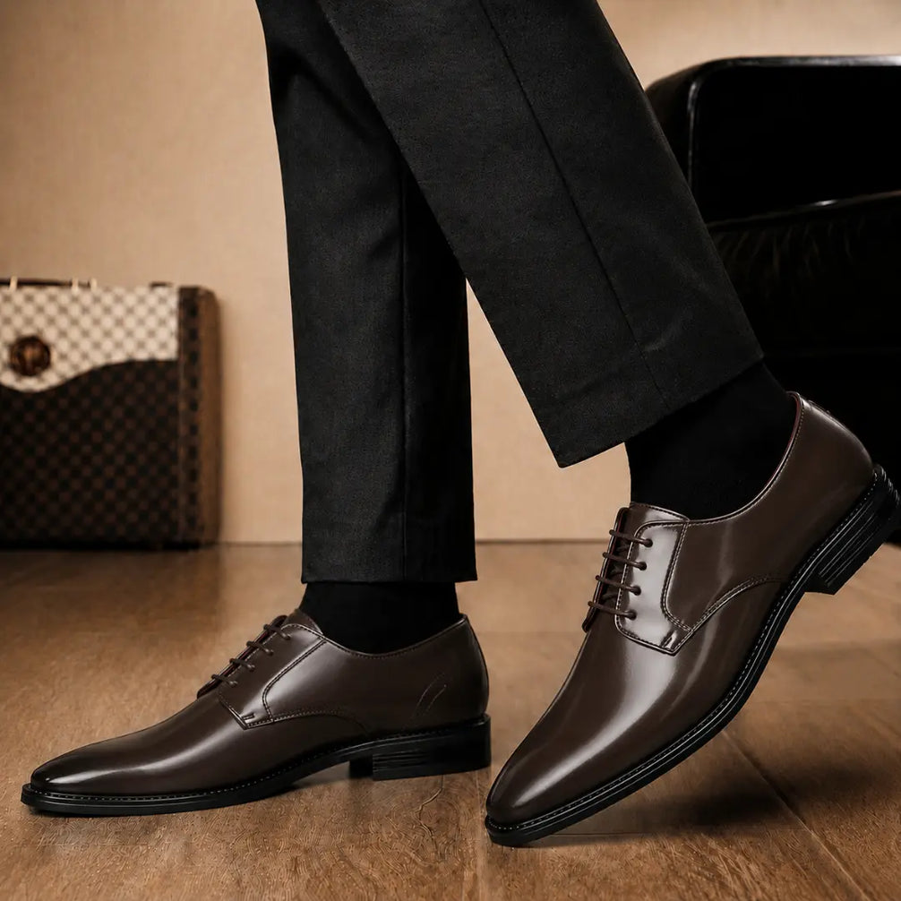 Melodiapelle Matera Plain-Toe Derby in brown leather worn with formal trousers, on-feet shot