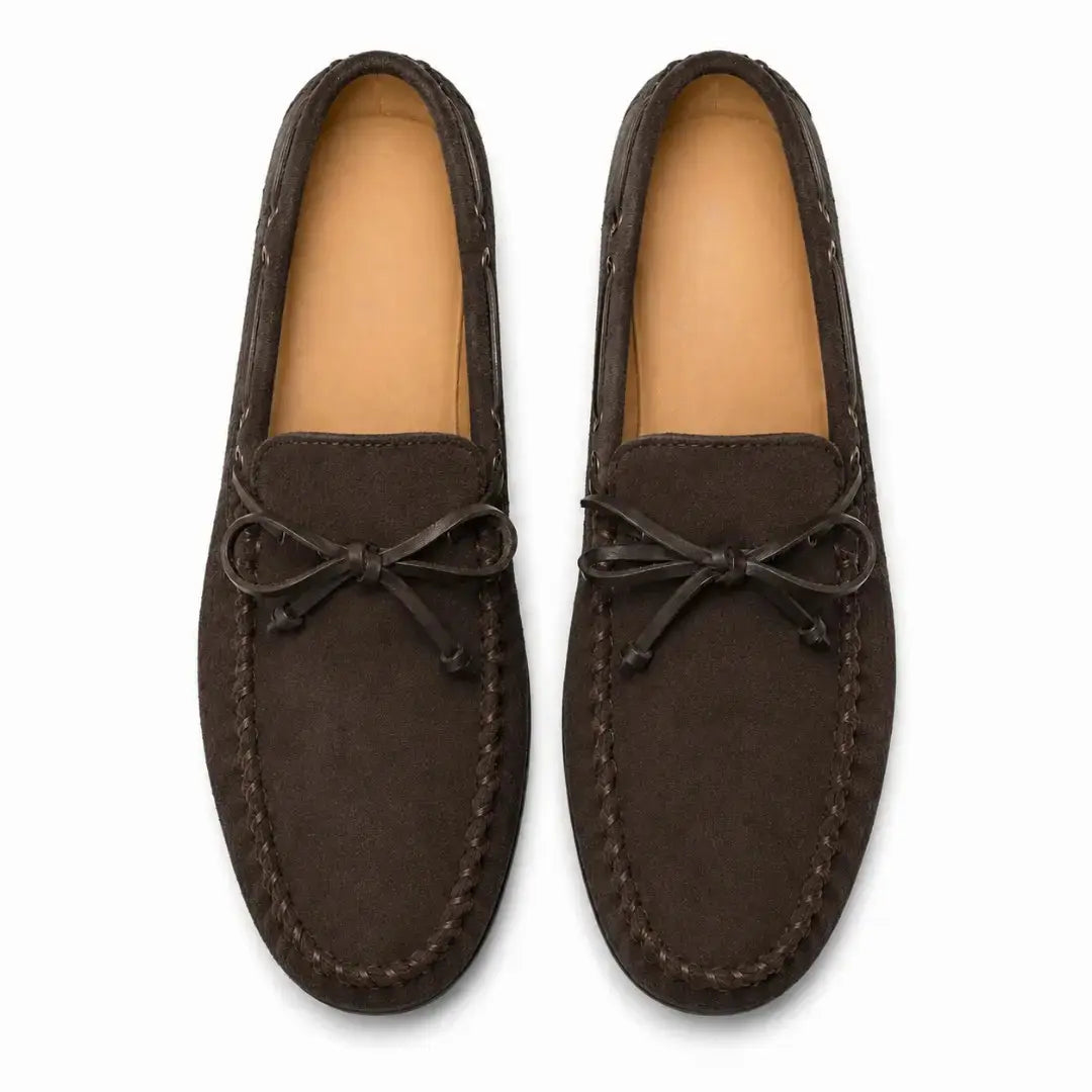 Melodiapelle Mathews Loafer in dark brown suede, pair top-down view, handcrafted in Agra