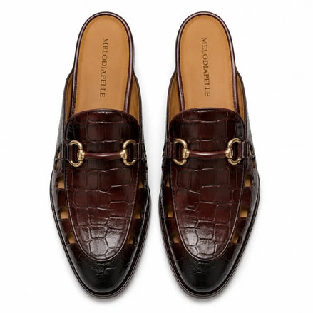 Melodiapelle Matilda Mule in oxblood brown croc-embossed leather, pair top-down view, handcrafted in Agra