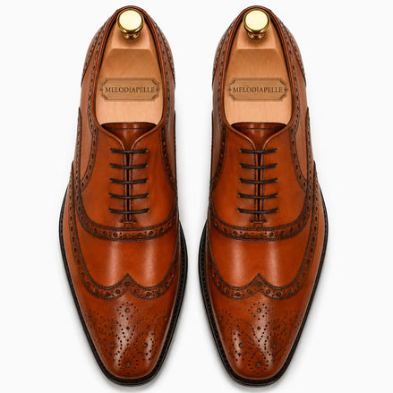 Melodiapelle Mazaro Wingtip Brogue Oxford in cognac tan leather, pair top-down view, handcrafted in Agra