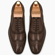Melodiapelle Mazaro Wingtip Brogue Oxford in dark brown leather, pair top-down view, handcrafted in Agra