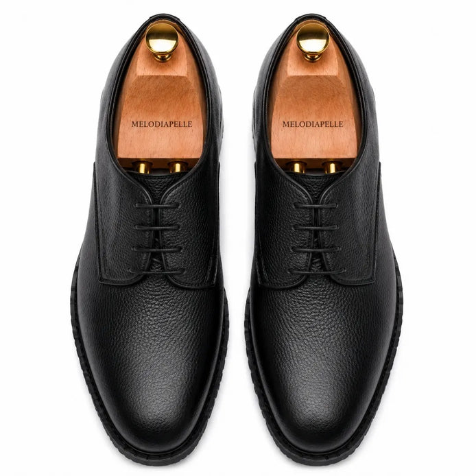 Melodiapelle Meridian Derby Shoes in black leather, pair top-down view, handcrafted in Agra