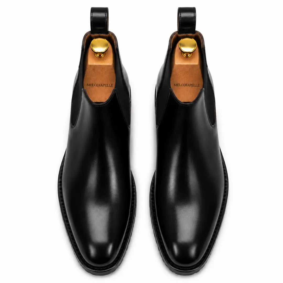 Melodiapelle Michigan Chelsea Boot in black leather, pair top-down view, handcrafted in Agra