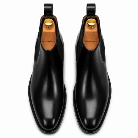 Melodiapelle Michigan Chelsea Boot in black leather, pair top-down view, handcrafted in Agra