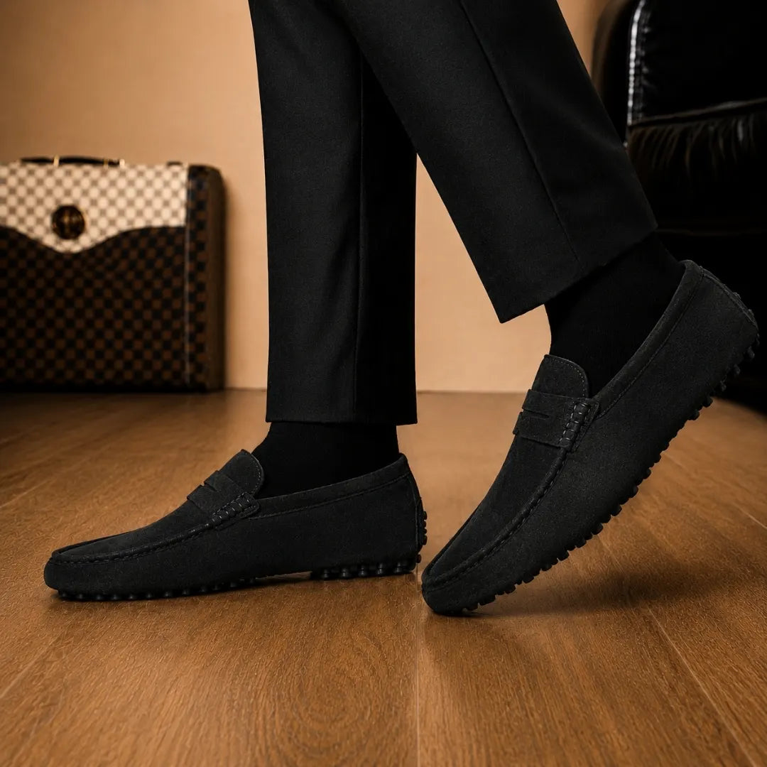 Melodiapelle Michigan Loafer in black suede worn with trousers, on-feet shot