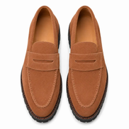 Melodiapelle Midland Loafer in rust tan suede, pair top-down view, handcrafted in Agra