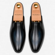 Melodiapelle Millburn Mule in navy blue leather, pair top-down view, handcrafted in Agra