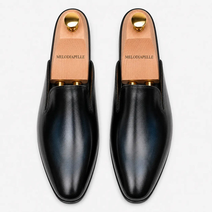 Melodiapelle Millburn Mule in navy blue leather, pair top-down view, handcrafted in Agra