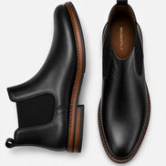 Nero black leather Chelsea boot, three-quarter angle showing heel and elastic side panel