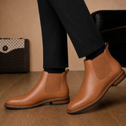 Melodiapelle Mirage Chelsea Boot in tan leather worn with formal trousers, on-feet shot