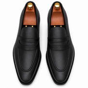 Melodiapelle Mirasol Two-Tone Dress Loafer in black leather, pair top-down view, handcrafted in Agra