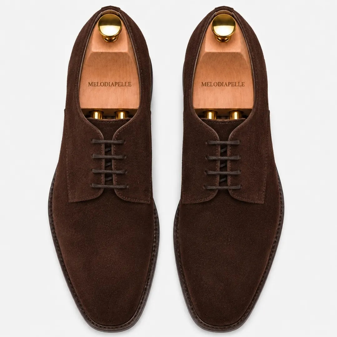 Melodiapelle Mission Classic Derby in dark brown suede, pair top-down view, handcrafted in Agra