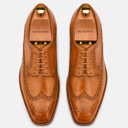 Melodiapelle Missourie Longwing Brogue Derby in natural tan leather, pair top-down view, handcrafted in Agra