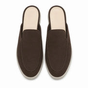 Melodiapelle Mole Mule in dark brown suede, pair top-down view, handcrafted in Agra