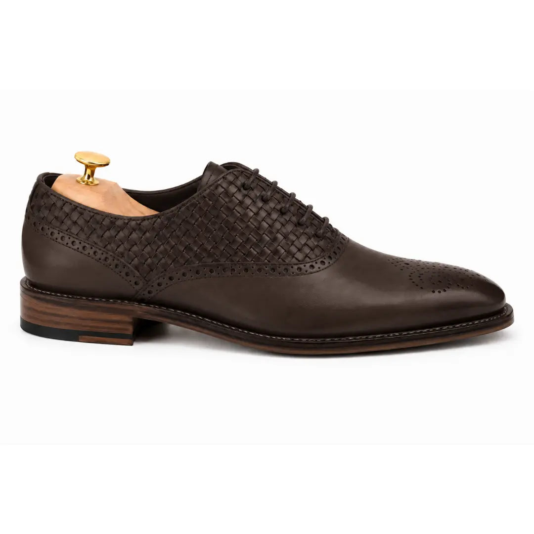 Side profile of the Monaldo Woven Brogue Oxford in brown leather on white background
