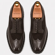 Melodiapelle Mosaic Two-Tone Wingtip Derby in brown leather, pair top-down view, handcrafted in Agra
