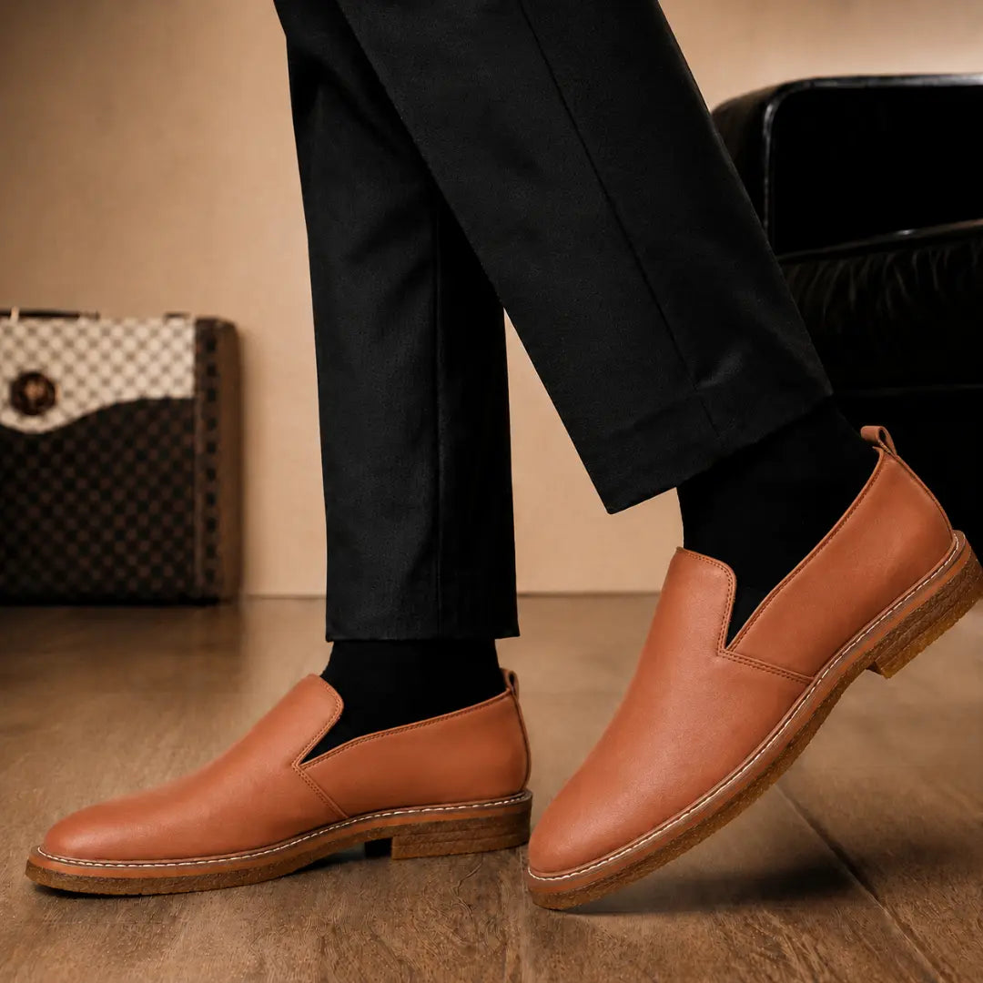 Melodiapelle Moscow Opera Slip-On in tan leather worn with trousers, on-feet shot