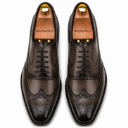 Melodiapelle Mossverde Wingtip Brogue Oxford in brown leather, pair top-down view, handcrafted in Agra
