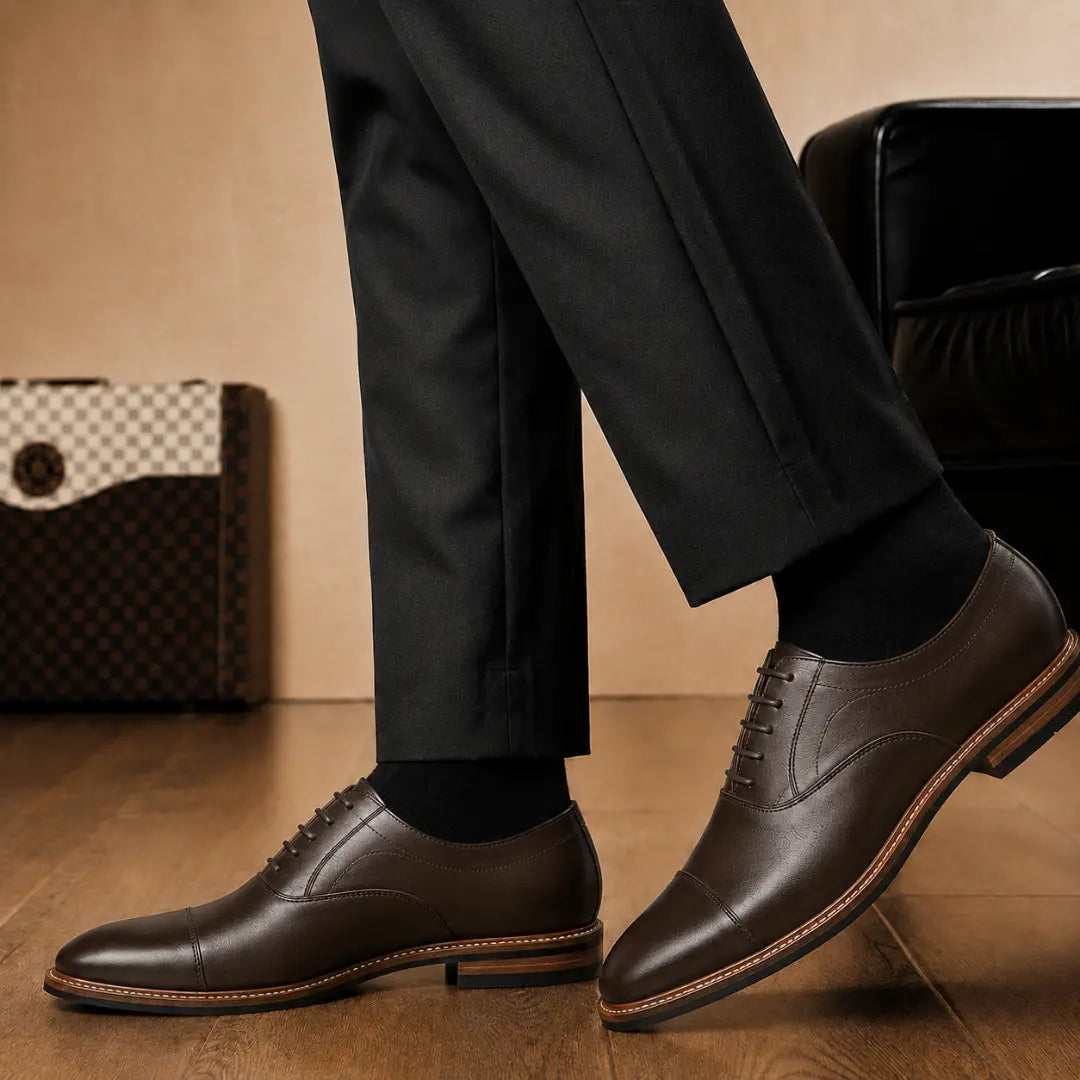 Melodiapelle Mount Pleasant Oxford in dark brown leather worn with formal trousers, on-feet shot