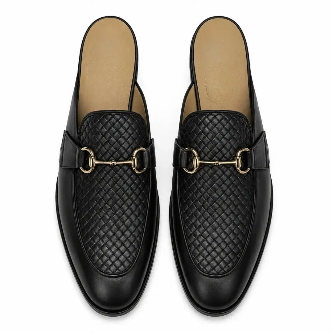 Melodiapelle Munar Mule in black woven leather, pair top-down view, handcrafted in Agra