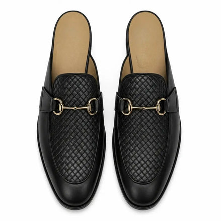 Melodiapelle Munar Mule in black woven leather, pair top-down view, handcrafted in Agra