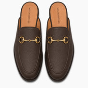 Melodiapelle Mustang Mule in dark brown leather, pair top-down view, handcrafted in Agra