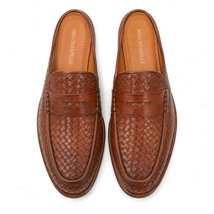 Melodiapelle Rossi Mule in cognac tan woven leather, pair top-down view, handcrafted in Agra