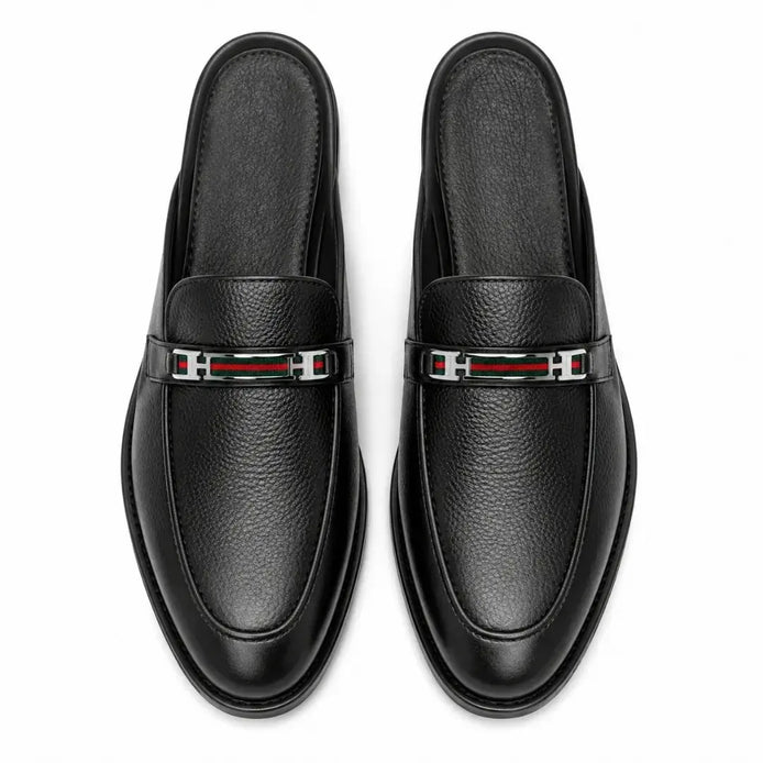 Melodiapelle Sergio Mule in black leather, pair top-down view, handcrafted in Agra