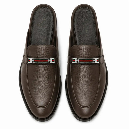 Melodiapelle Sergio Mule in dark brown leather, pair top-down view, handcrafted in Agra